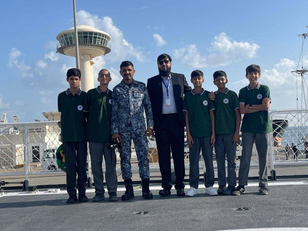 Pakistan School Muscat Students Visit Pakistan Navy Ships at Port Sultan Qaboos